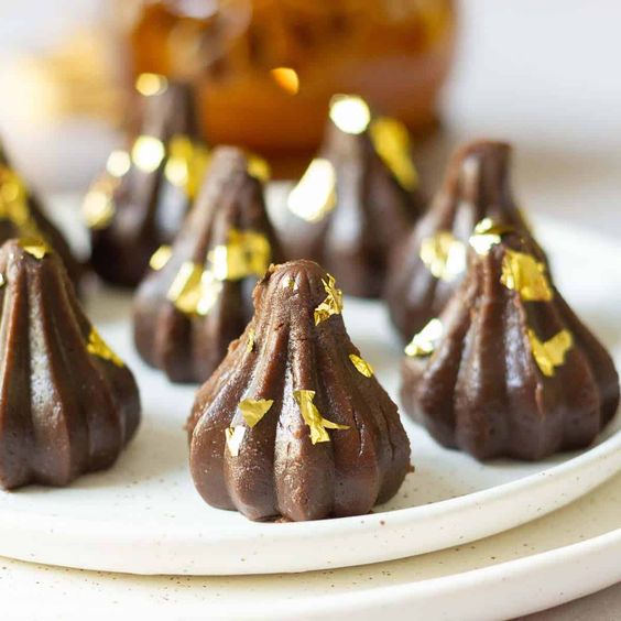 Gusto’s Chocolate Coconut Modak using Gusto Premium Chocolate Syrup