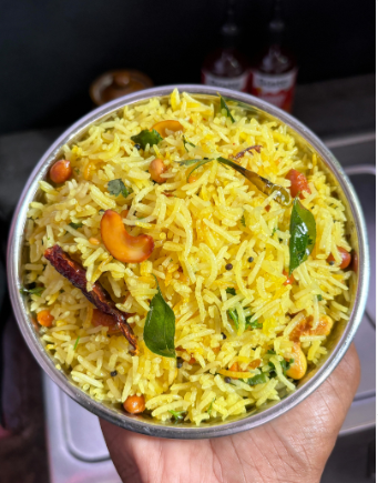 Mango chilli rice ( using Gusto's mango chili sauce)